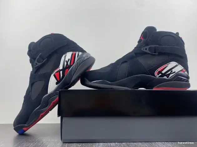 HYPE Playoffs 305381-062 8 Jordan Air 0620